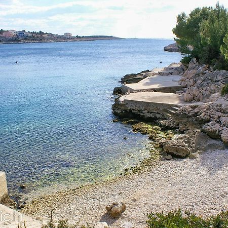 Vila Matej Ražanj Exteriör bild