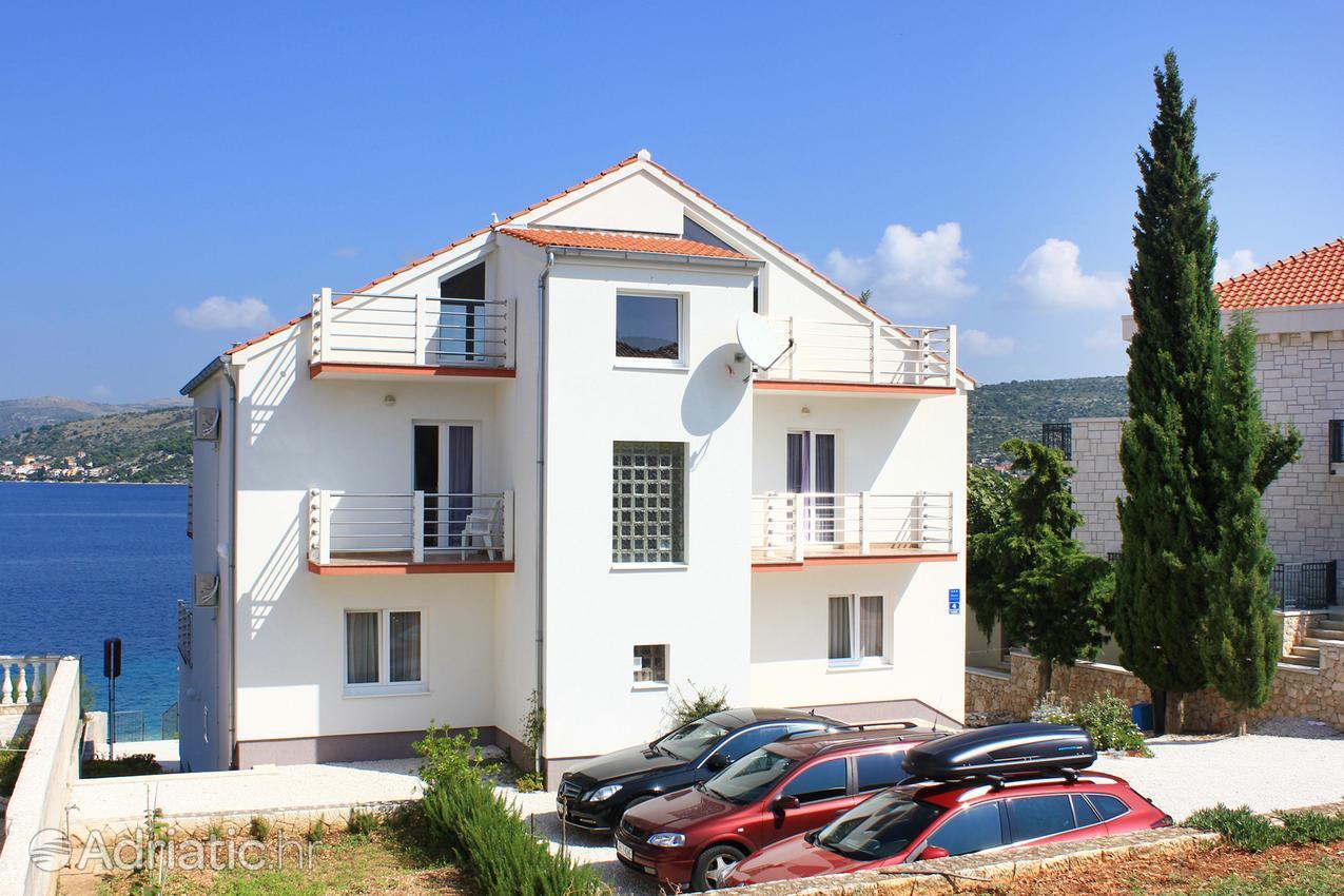 Vila Matej Ražanj Exteriör bild